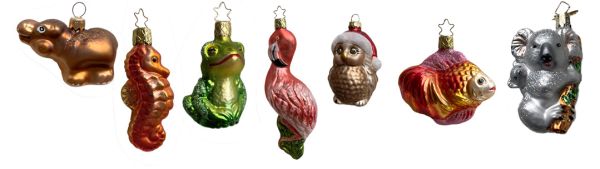 Foto verschiedene Weihnachtskugeln in Tierform